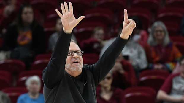 Razorbacks coach Mike Neighbors during game against Georgia